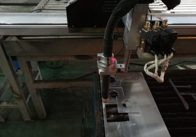 1500 * 3000 Portable cutting CNC duct machine plasma cutting machine